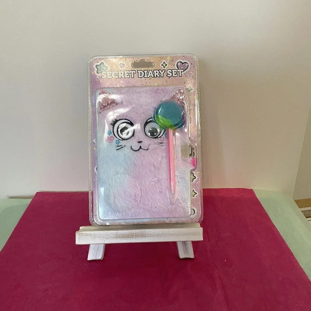 Simple Pleasures Rainbow Face Diary Set